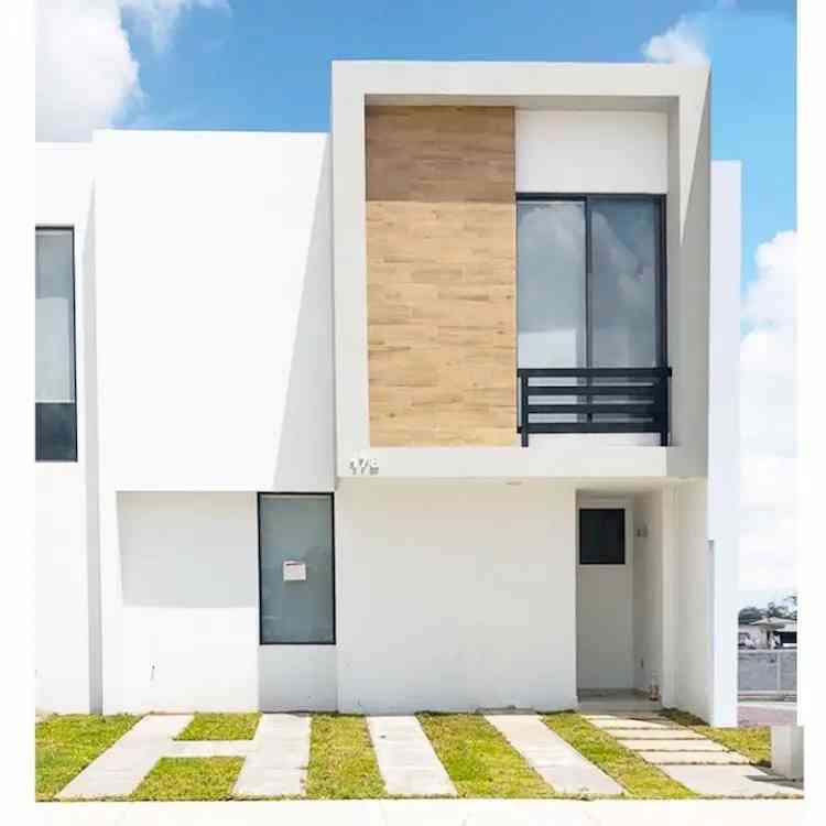 casa en venta boulevard herradura fraccionamiento capittala leon guanajuato pv9ek0e